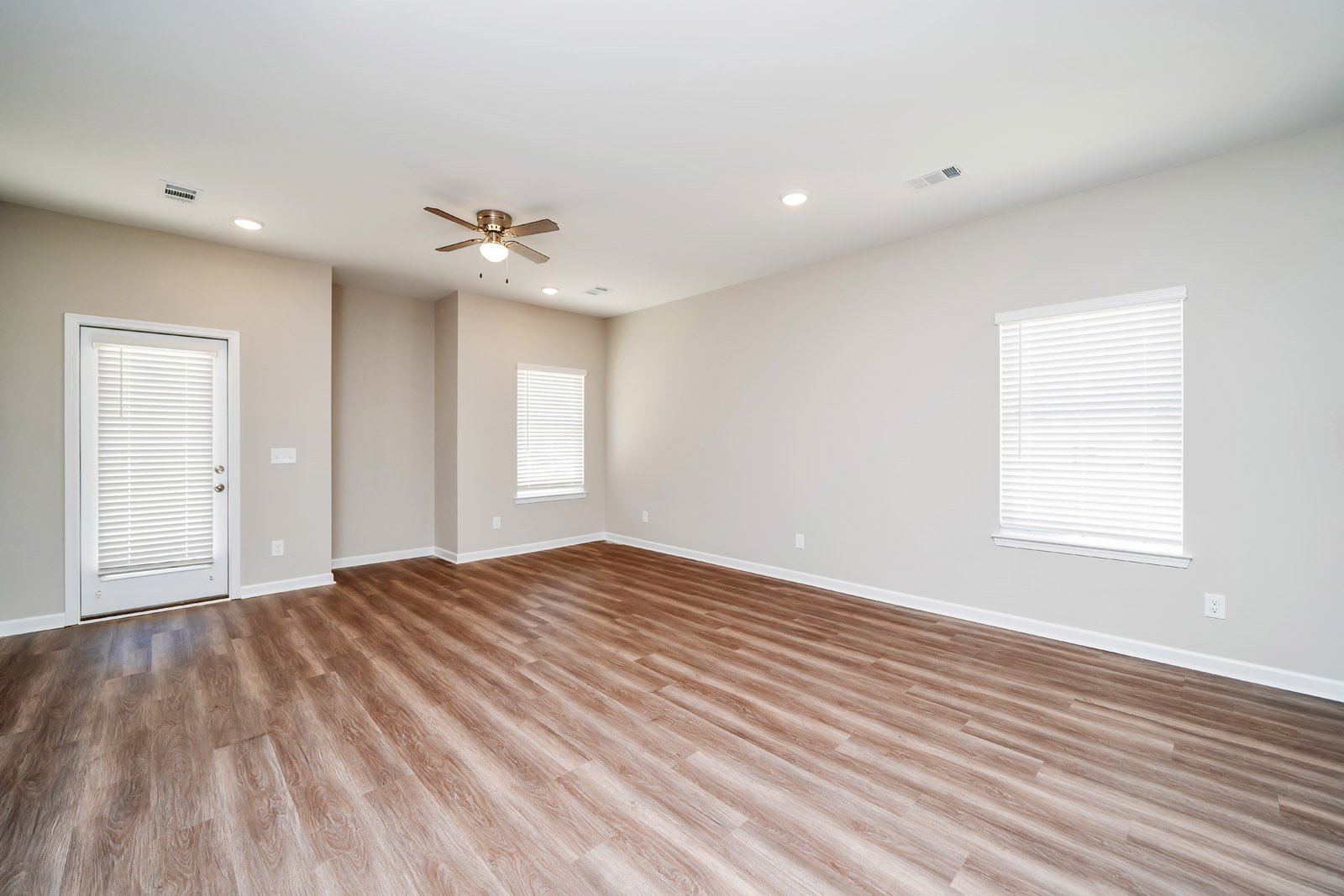 4325 Albert Lewis Ln Tuscaloosa after 09